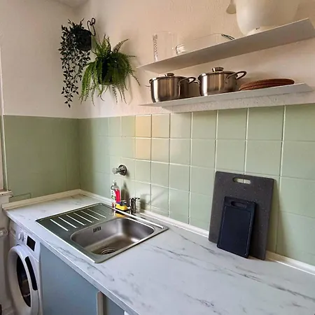 The Cow 6p Balcony Smart Tv דירה