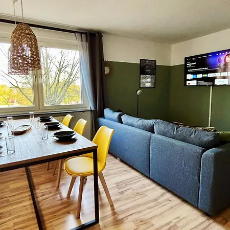 The Cow 6p Balcony Smart Tv