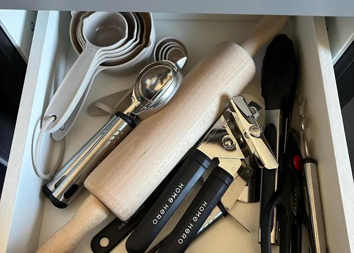 The Cow 6p Balcony Smart Tv Herne